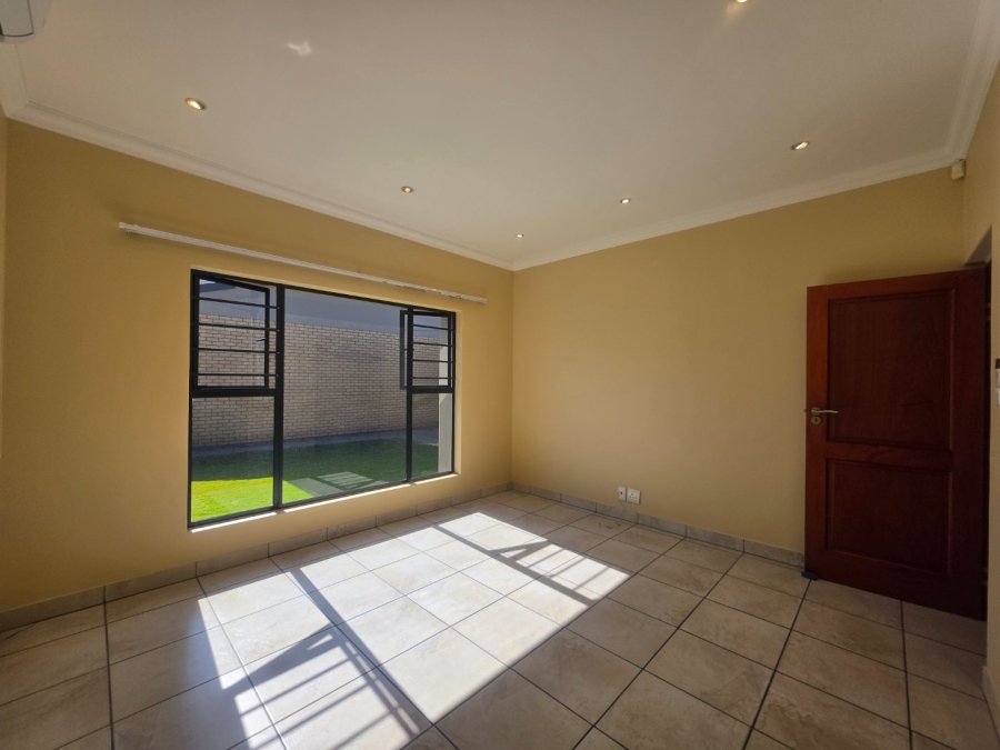 3 Bedroom Property for Sale in Vaalpark Free State